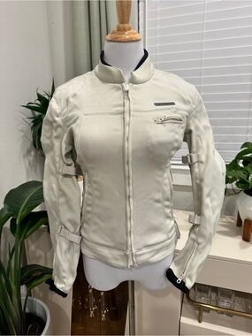 FieldSheer woman’s motorcycle jacket (armored)